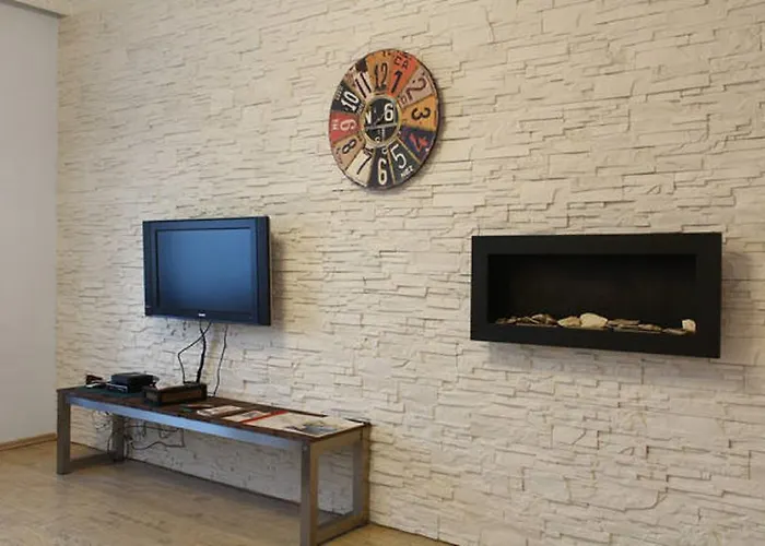 Apartman Argentinska 8 *